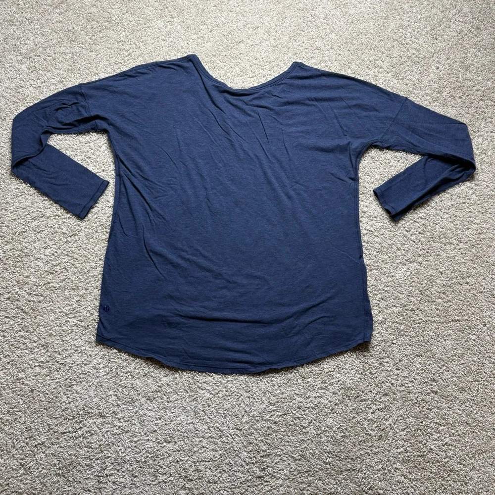 Lululemon Flip Your Dog Long Sleeve II